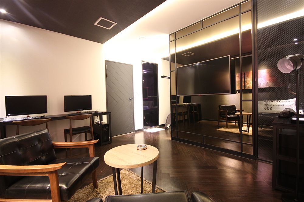 2 Heaven Hotel Seomyeon Μπουσάν Εξωτερικό φωτογραφία