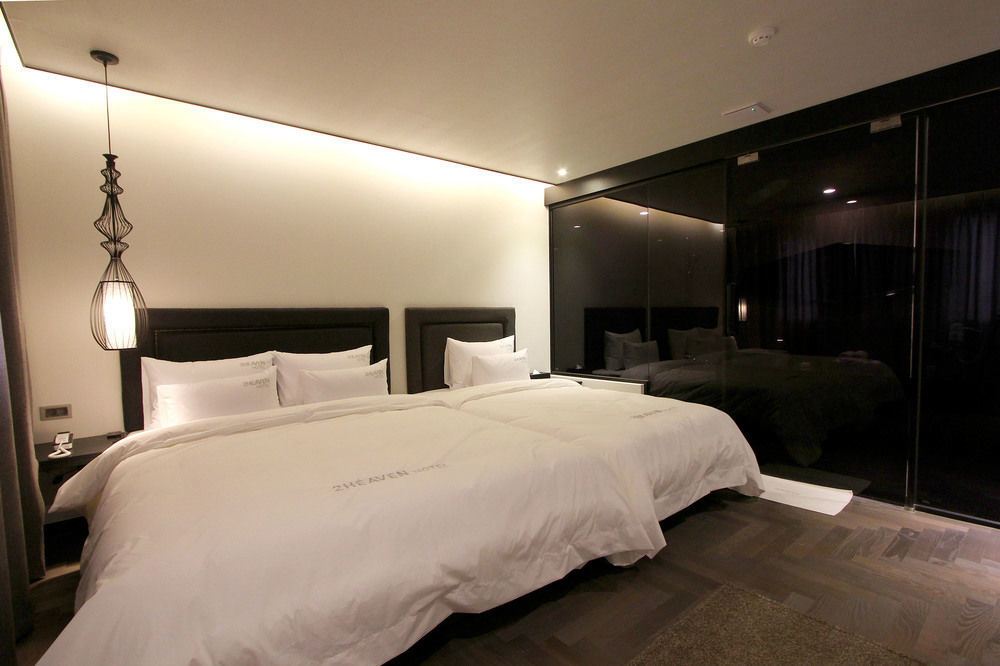 2 Heaven Hotel Seomyeon Μπουσάν Εξωτερικό φωτογραφία