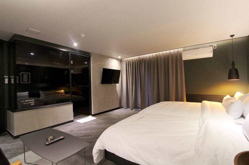 2 Heaven Hotel Seomyeon Μπουσάν Εξωτερικό φωτογραφία