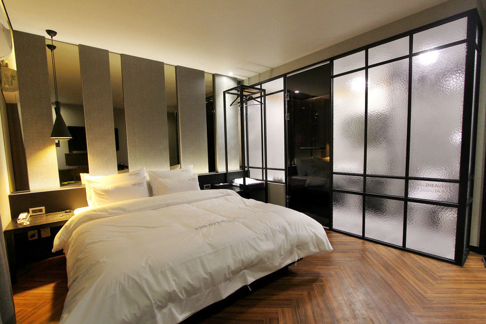 2 Heaven Hotel Seomyeon Μπουσάν Εξωτερικό φωτογραφία