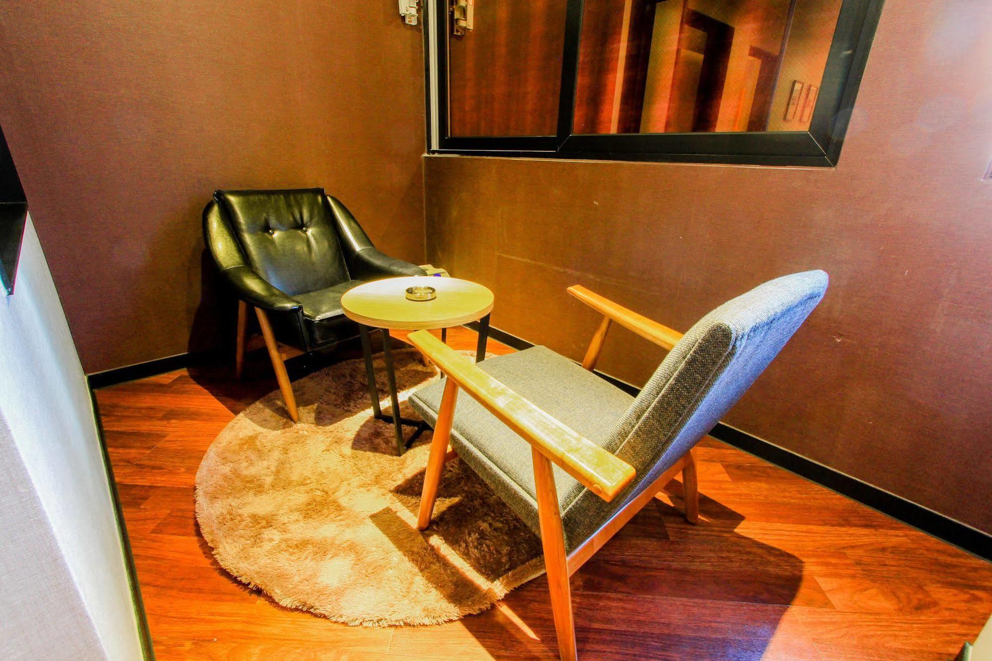 2 Heaven Hotel Seomyeon Μπουσάν Εξωτερικό φωτογραφία