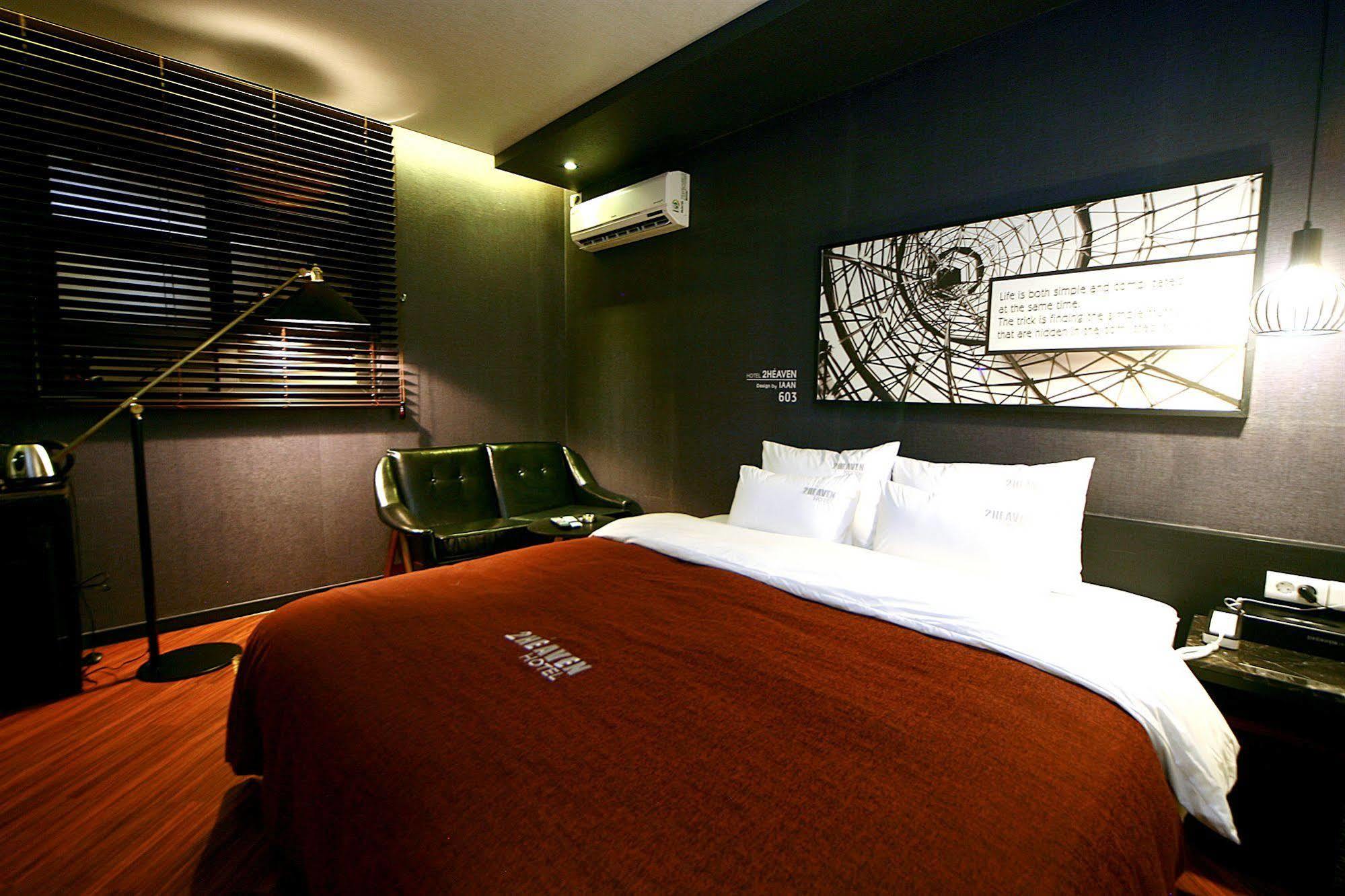 2 Heaven Hotel Seomyeon Μπουσάν Εξωτερικό φωτογραφία