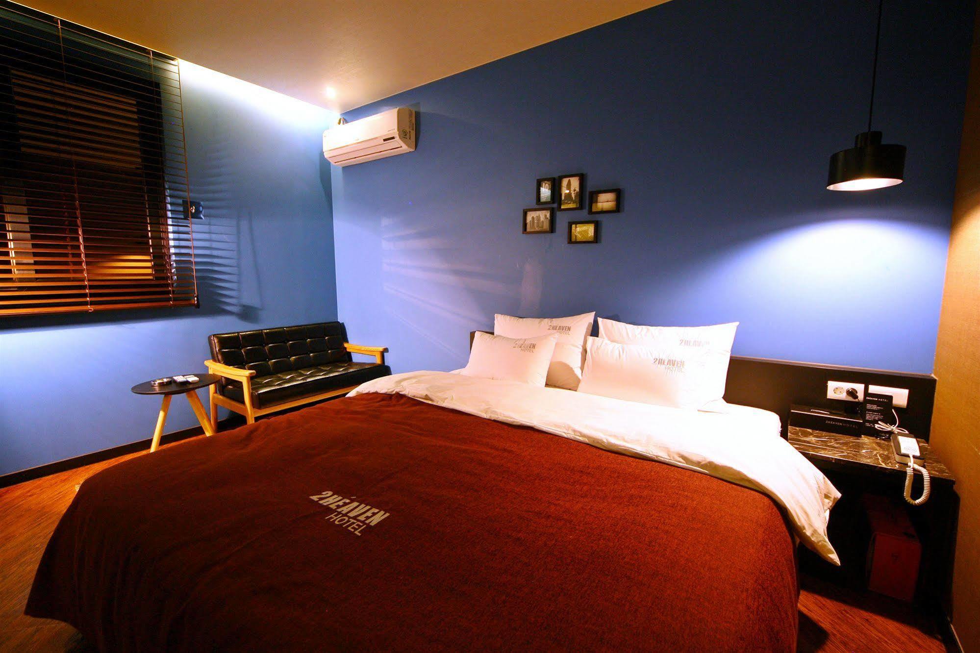 2 Heaven Hotel Seomyeon Μπουσάν Εξωτερικό φωτογραφία